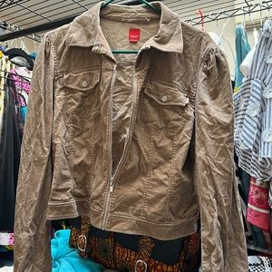 Brand: Esprit; Color: beige; Size: US 12.